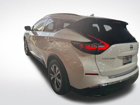 Certified 2022 Nissan Murano SV image 3