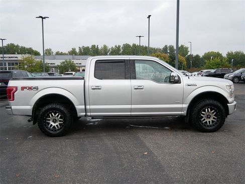 Used 2016 Ford F150 Platinum w/ Equipment Group 701A Luxury image 6