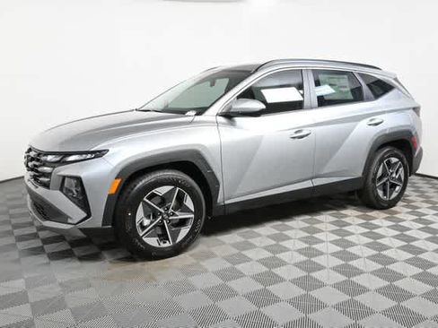 New 2026 Hyundai Tucson SEL image 2