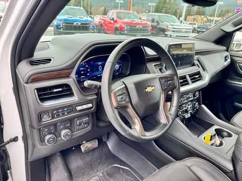 Used 2024 Chevrolet Tahoe High Country image 13
