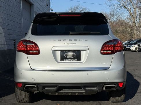 Used 2012 Porsche Cayenne image 15