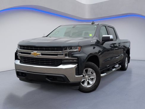 Used 2020 Chevrolet Silverado 1500 LT w/ Bed Protection Package image 2