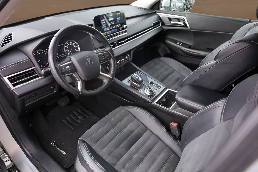 Used 2022 Mitsubishi Outlander SE AWD/4WD image 10