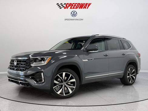 New 2026 Volkswagen Atlas SEL Premium R-Line image 3