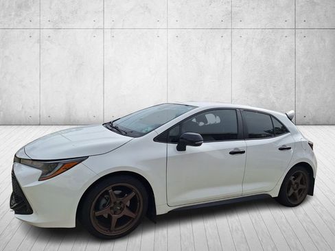 Used 2021 Toyota Corolla SE w/ Carpet Mat Package (TMS) image 9