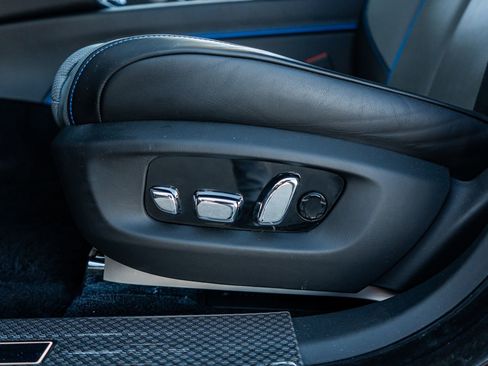 Used 2025 Rolls-Royce Ghost Black Badge image 28