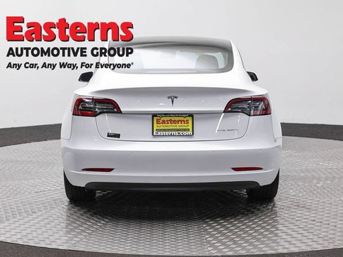 Used 2022 Tesla Model 3 Long Range AWD/4WD image 6