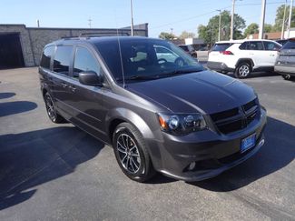 Used 2017 Dodge Grand Caravan GT image 1