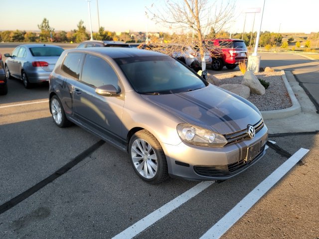 Used 2012 Volkswagen Golf 2-Door FWD image 1