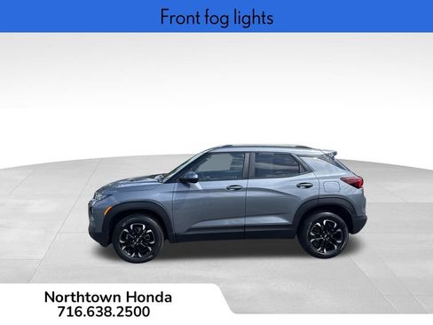 Used 2022 Chevrolet TrailBlazer LT AWD/4WD image 8