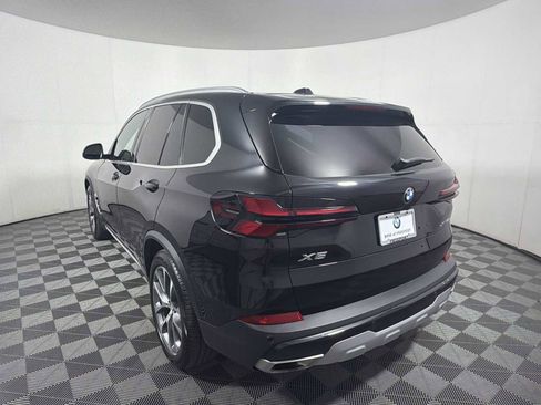 Certified 2024 BMW X5 xDrive40i w/ Premium Package AWD/4WD image 9