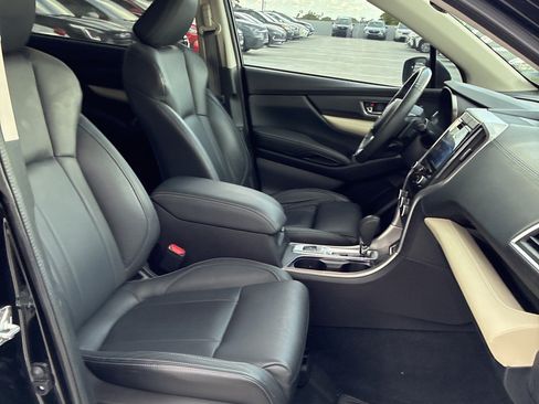 Used 2022 Subaru Ascent Limited w/ Technology Package AWD/4WD image 12