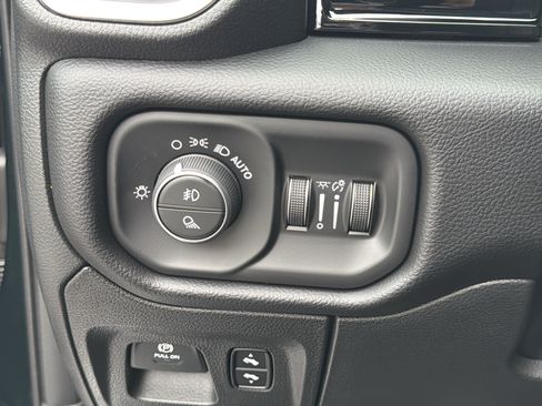 New 2026 RAM 1500 Laramie RWD image 37