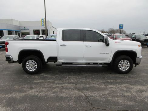 Certified 2022 Chevrolet Silverado 3500 LTZ w/ LTZ Convenience Package image 6