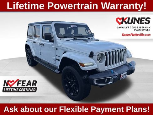 Used 2022 Jeep Wrangler Unlimited Sahara w/ Cold Weather Group AWD/4WD image 1