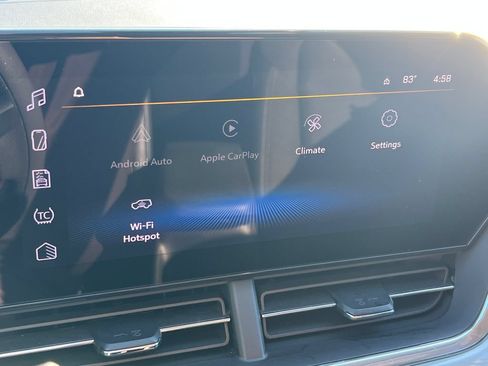 Used 2025 Chevrolet Trax LT FWD image 26