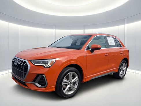 Used 2022 Audi Q3 2.0T Premium Plus AWD/4WD image 8