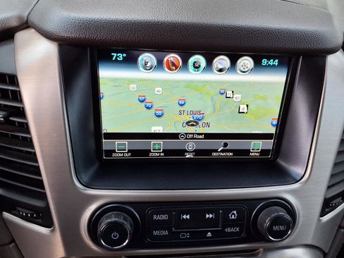 Used 2018 GMC Yukon Denali w/ Denali Ultimate Package AWD/4WD image 5