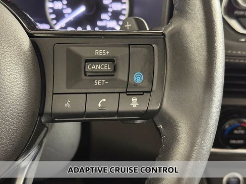 Used 2023 Nissan Rogue SV w/ SV Premium B Package AWD/4WD image 4