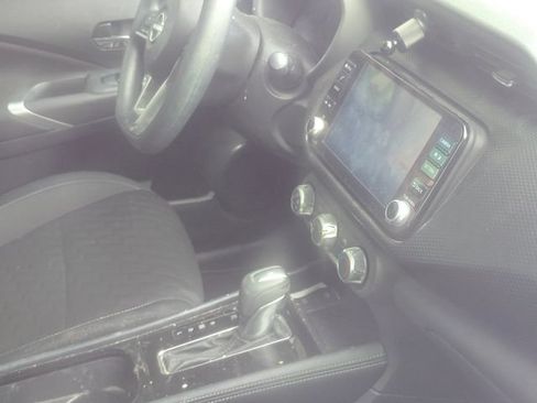 Certified 2024 Nissan Kicks SV w/ Interior Electronics Package FWD image 9