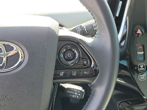 Used 2022 Toyota Prius Limited image 24