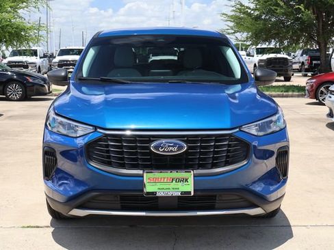 Used 2023 Ford Escape Active FWD image 2