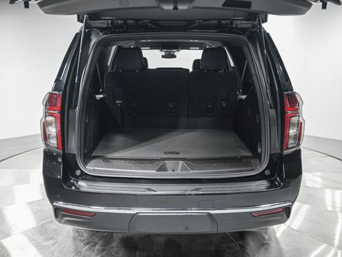 Used 2023 Chevrolet Suburban LS AWD/4WD image 6
