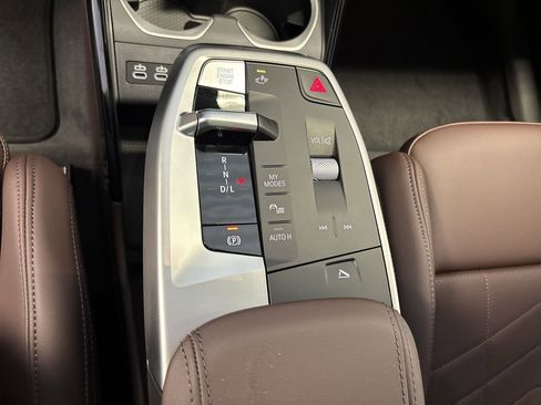 Used 2025 BMW X1 xDrive28i w/ Convenience Package image 18