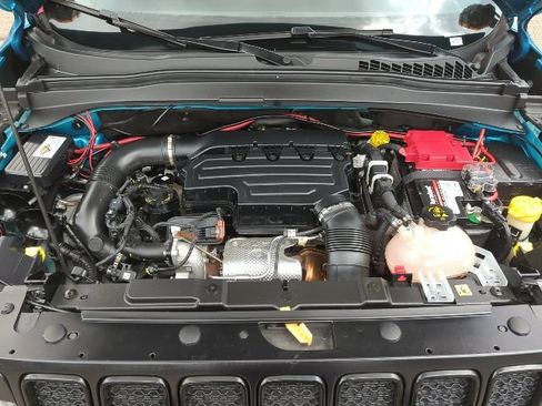 Used 2022 Jeep Renegade Altitude w/ Convenience Group AWD/4WD image 25
