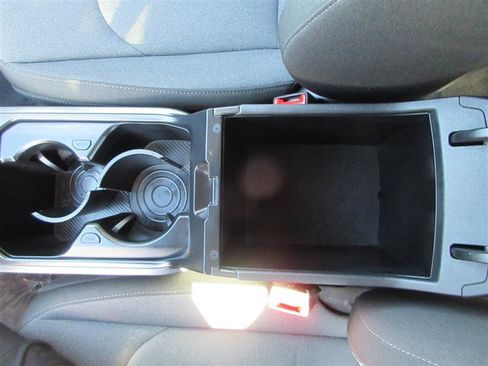 Used 2025 Kia K4 FWD image 16