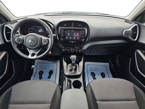 Used 2021 Kia Soul LX FWD image 10