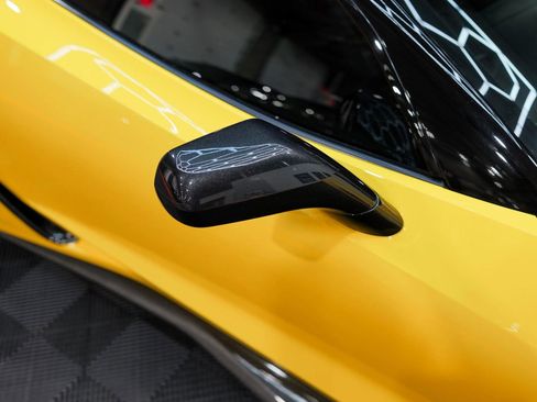 Used 2016 Chevrolet Corvette Z06 w/ 2LZ Preferred Equipment Group RWD image 15