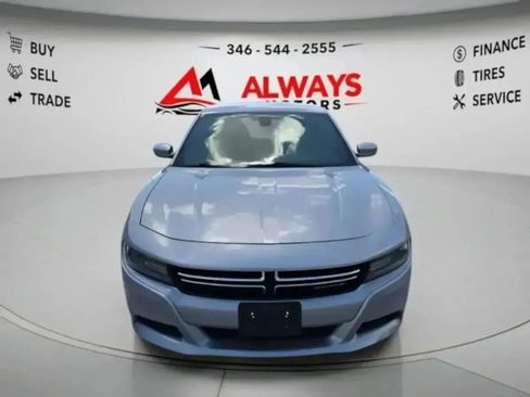 Used 2015 Dodge Charger SE w/ Popular Equipment Group RWD image 4