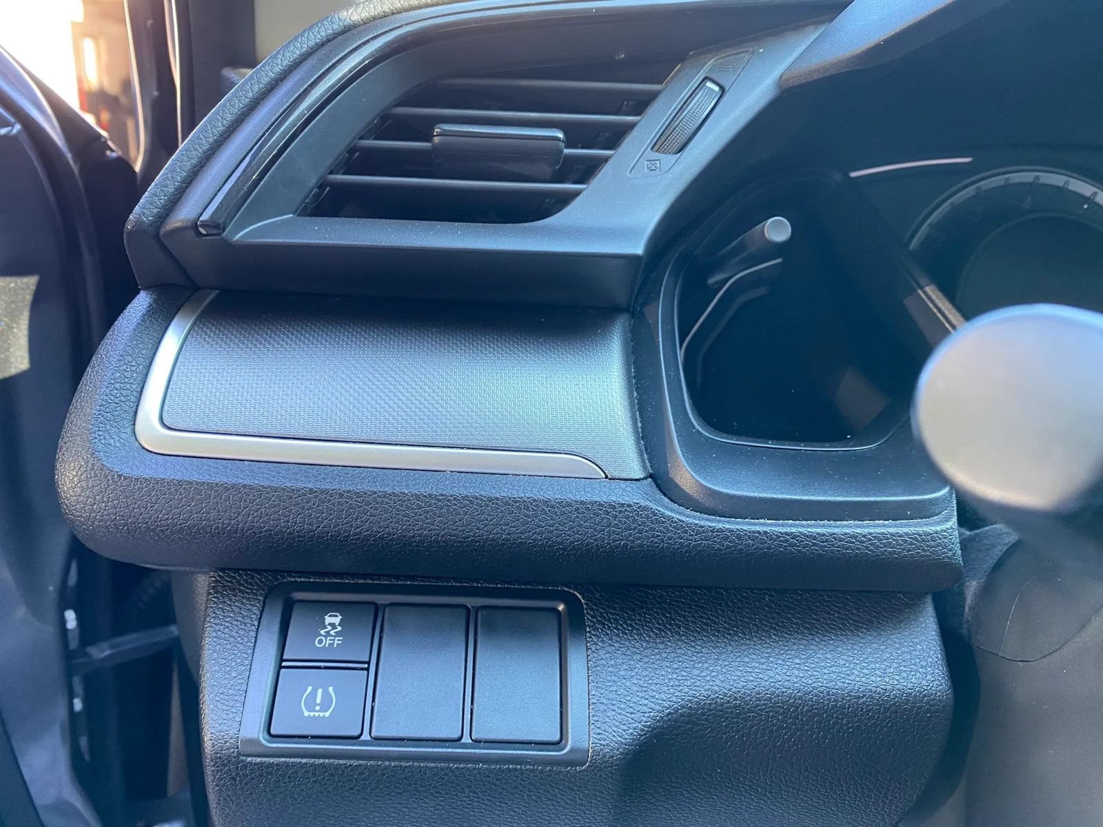 Used 2018 Honda Civic LX image 14