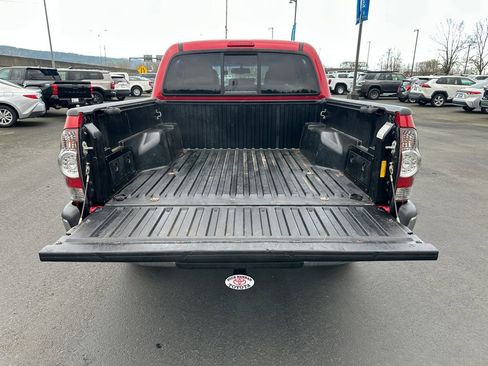 Used 2013 Toyota Tacoma PreRunner w/ SR5 Pkg image 11