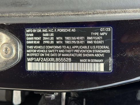 Certified 2024 Porsche Macan GTS AWD/4WD image 25