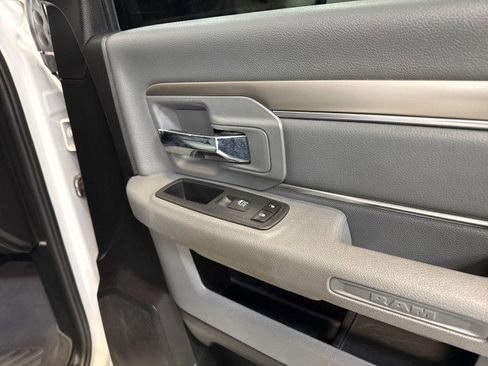 Used 2020 RAM 1500 Classic SLT image 56