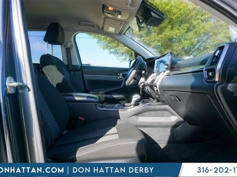 Used 2023 Kia Sorento LX image 24