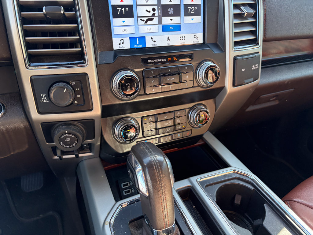 Used 2019 Ford F150 King Ranch w/ Equipment Group 601A Luxury AWD/4WD image 20