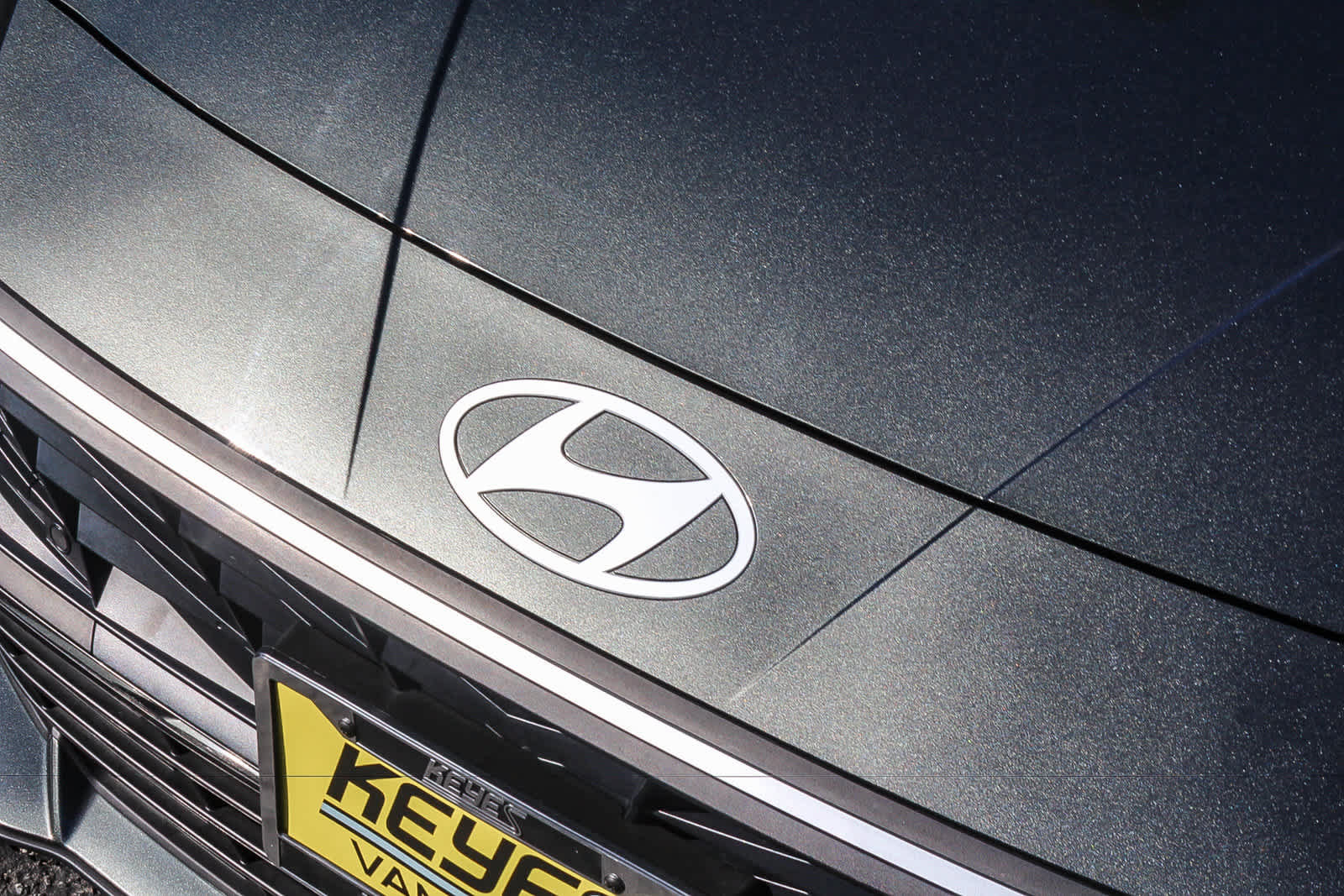 Certified 2025 Hyundai Elantra Sport FWD image 14