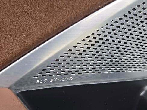 Used 2022 Acura MDX SH-AWD w/ Technology Package image 32