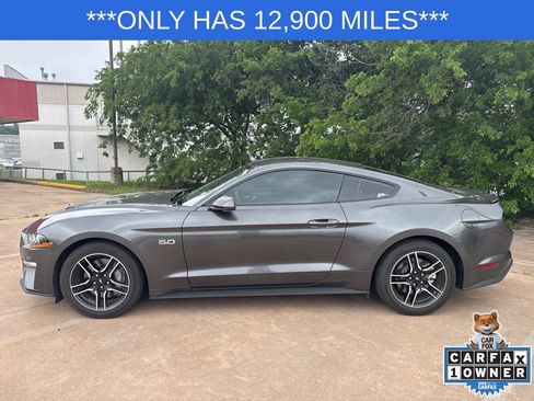 Used 2018 Ford Mustang GT RWD image 8