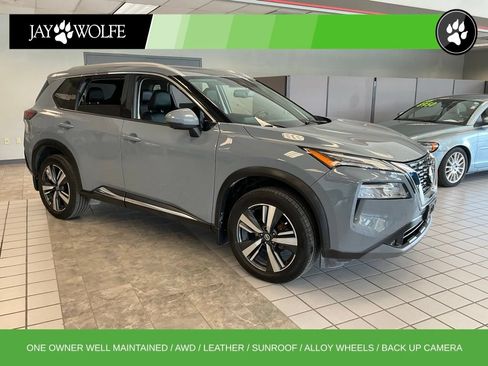Used 2021 Nissan Rogue SL AWD/4WD image 1