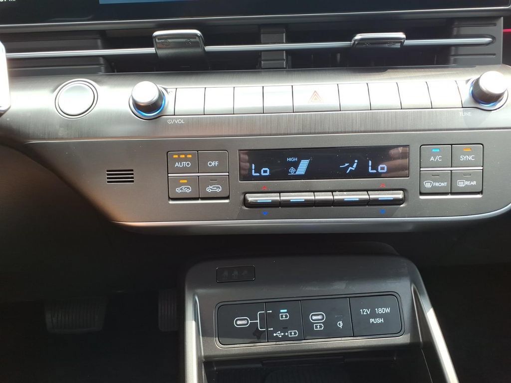 Certified 2026 Hyundai Kona Limited FWD image 20