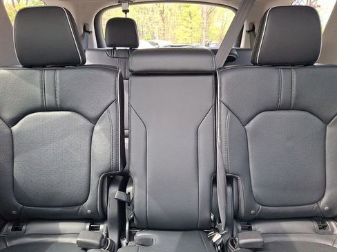 Used 2023 Honda Pilot Elite image 19