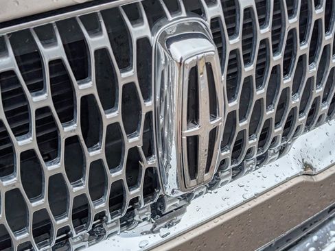 Used 2020 Lincoln Corsair FWD image 5