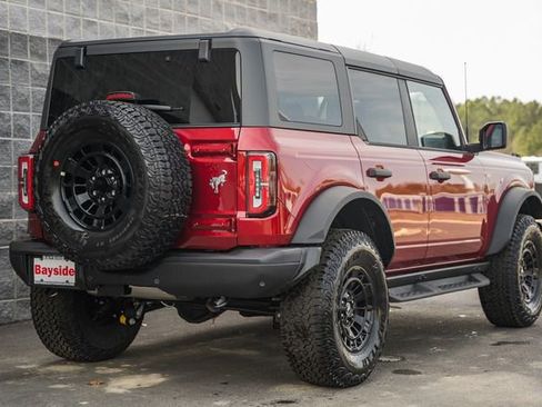 New 2026 Ford Bronco Badlands w/ Sasquatch Package image 6