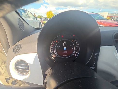 Used 2015 FIAT 500 Sport FWD image 10