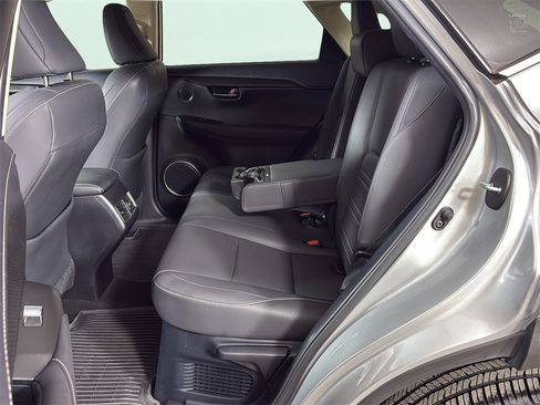 Used 2018 Lexus NX 300 FWD image 15