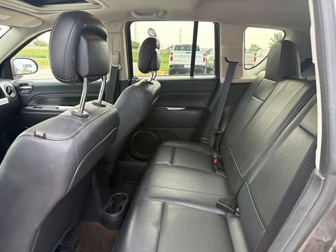 Used 2015 Jeep Compass High Altitude AWD/4WD image 11